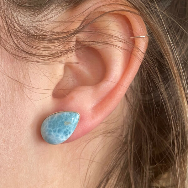 Boucles d'oreilles puces larimar – Image 4